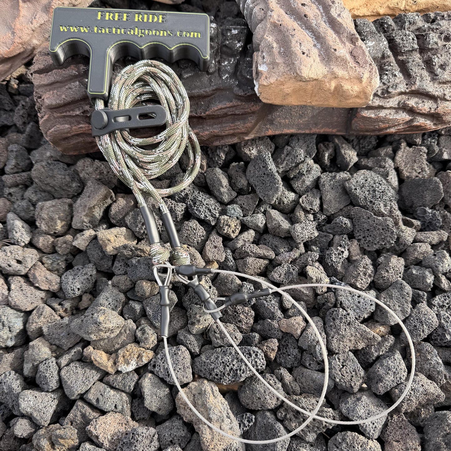 Predator Drag Pro - Dual-Pull Game Hauler – Ergonomic Coyote & Varmint Drag