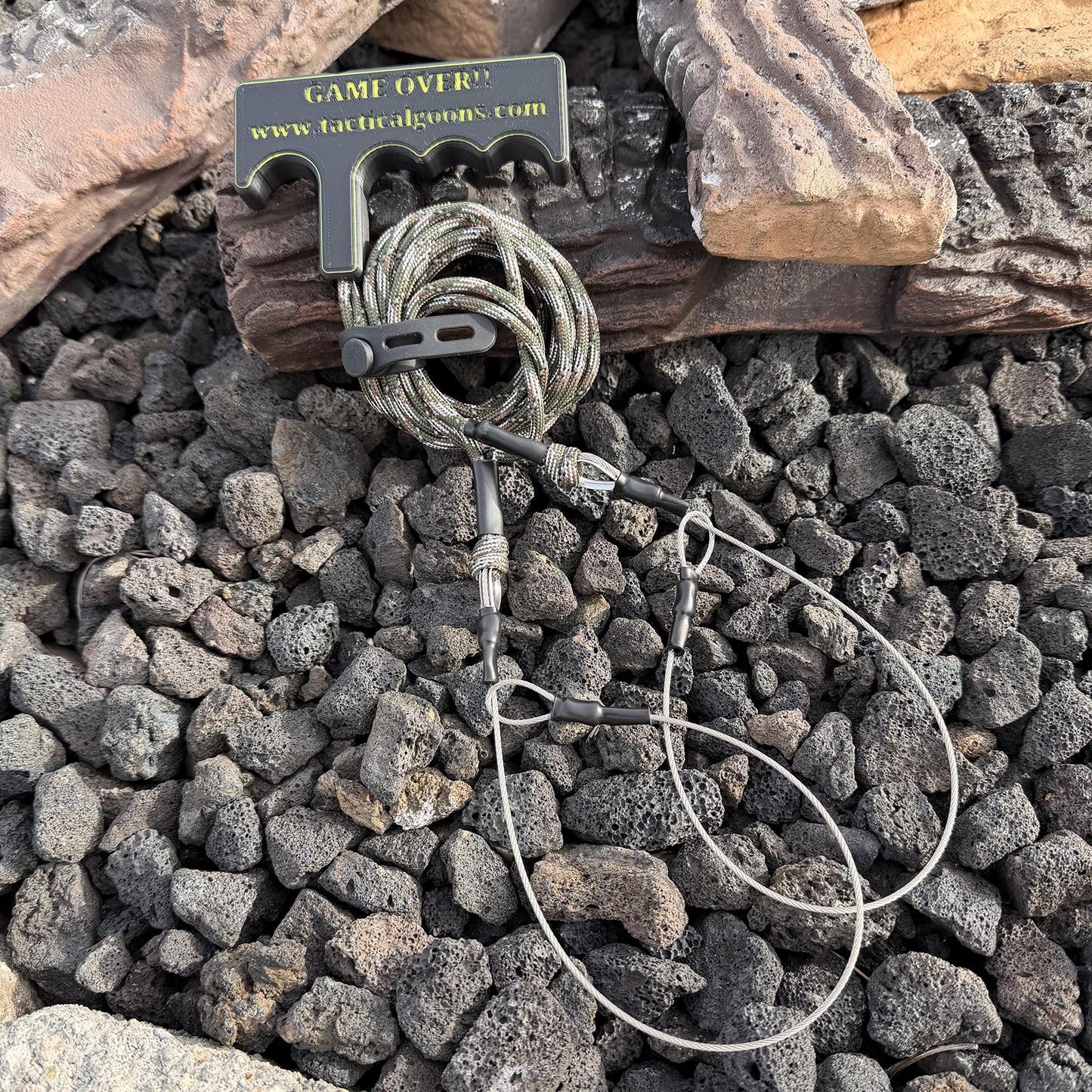 Predator Drag Pro - Dual-Pull Game Hauler – Ergonomic Coyote & Varmint Drag