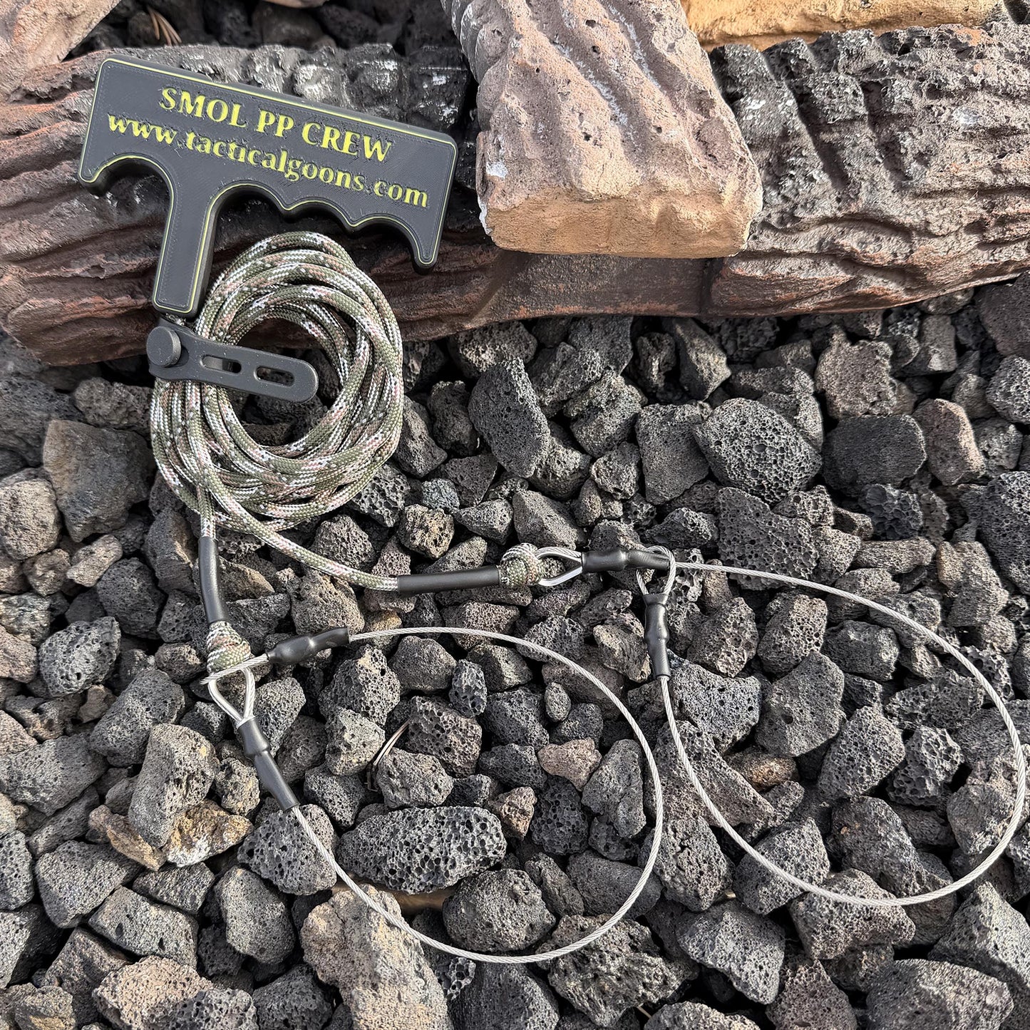 Predator Drag Pro - Dual-Pull Game Hauler – Ergonomic Coyote & Varmint Drag